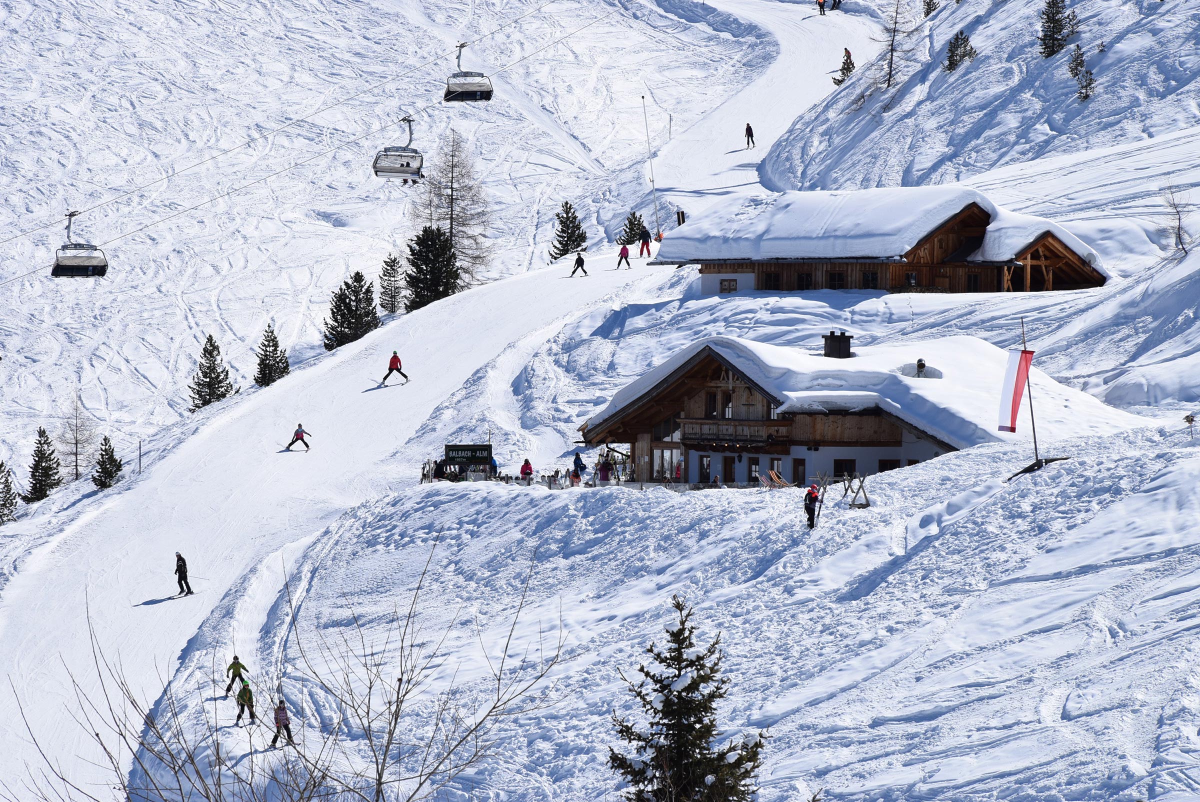 Blick auf Balbach Alm - Skiregion Hochoetz