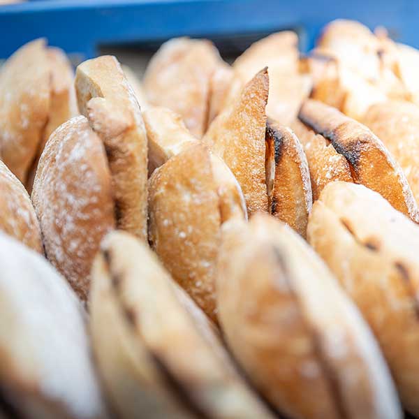 Brot aufgereiht - Brot selbst backen im Ötztal